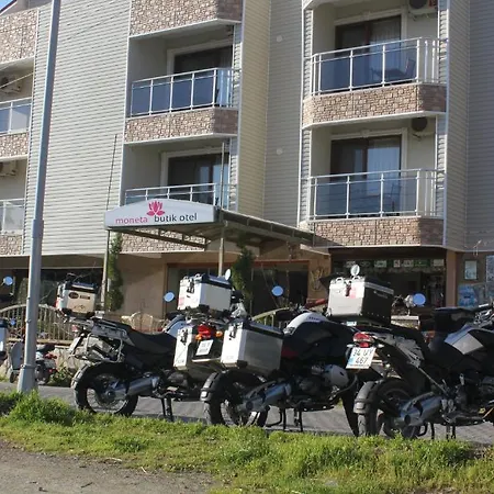 Hotel Moneta Butik 2*